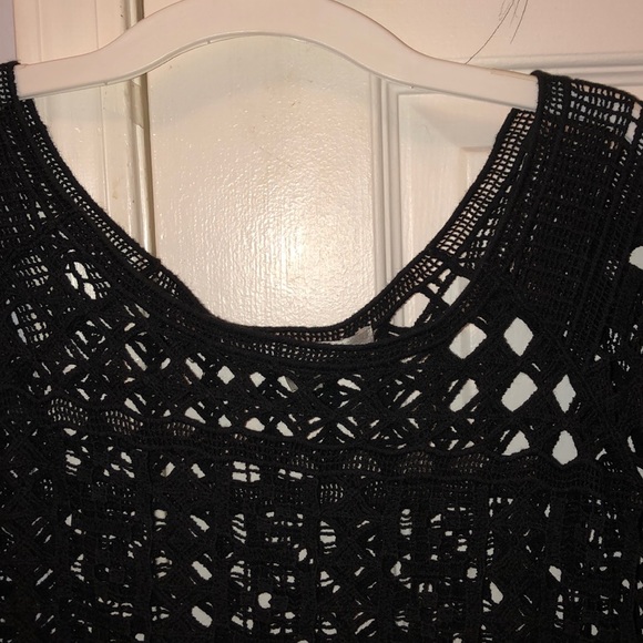 Crochet Crop Top - Picture 3 of 3